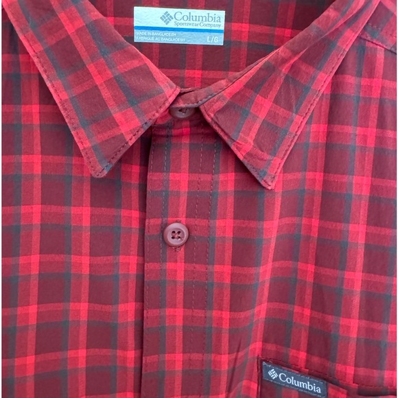 Columbia, Size - Large, Red & Black Plaid - Picture 6 of 8